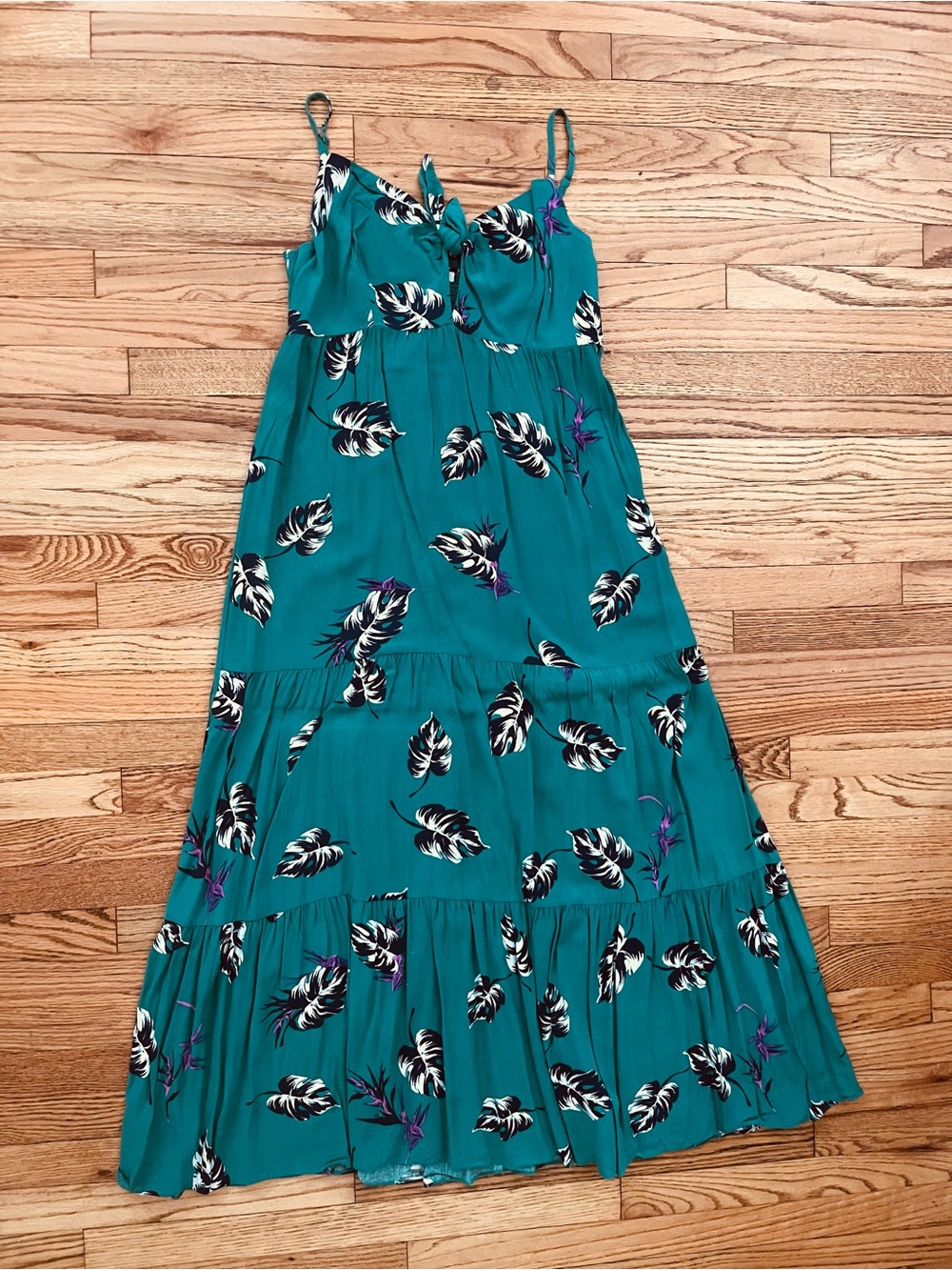 Soprano Teal Floral Tiered Maxi Dress - Women’s Sz Large
